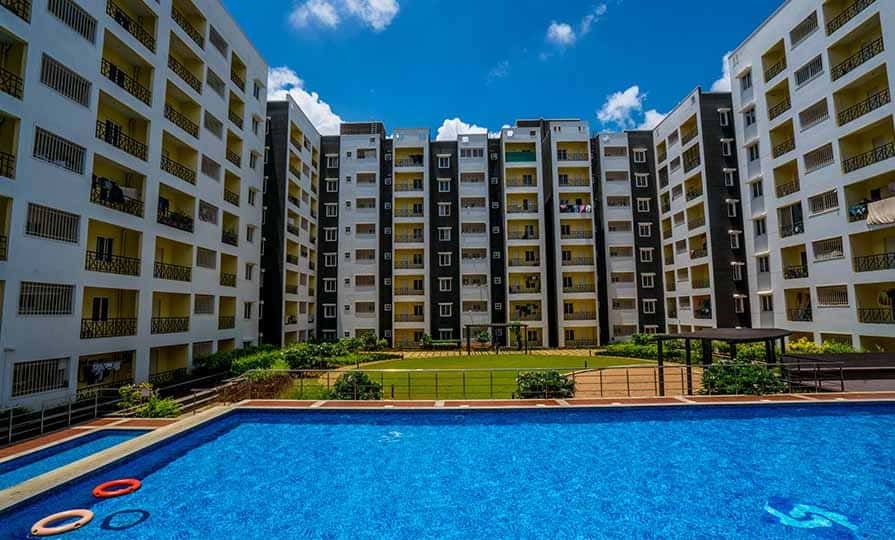 Shriram Smrithi, Swimming pool